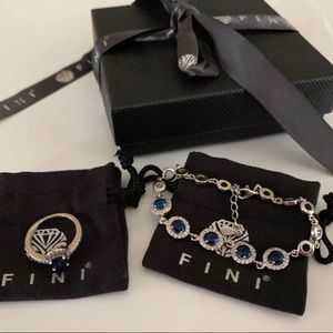 Silver and Sapphire ring and bracelet-set.